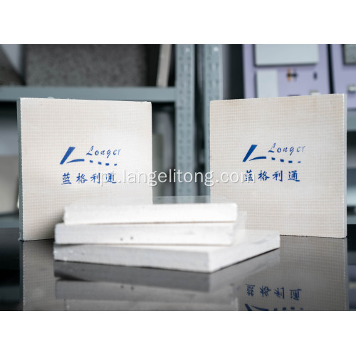 Isolamento contra incêndio na parede externa do edifício e absorção acústica